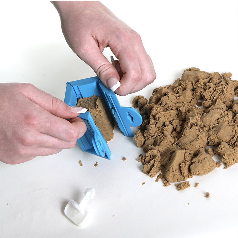 Create A Castle BuildMaster® Indoor Activity Kit