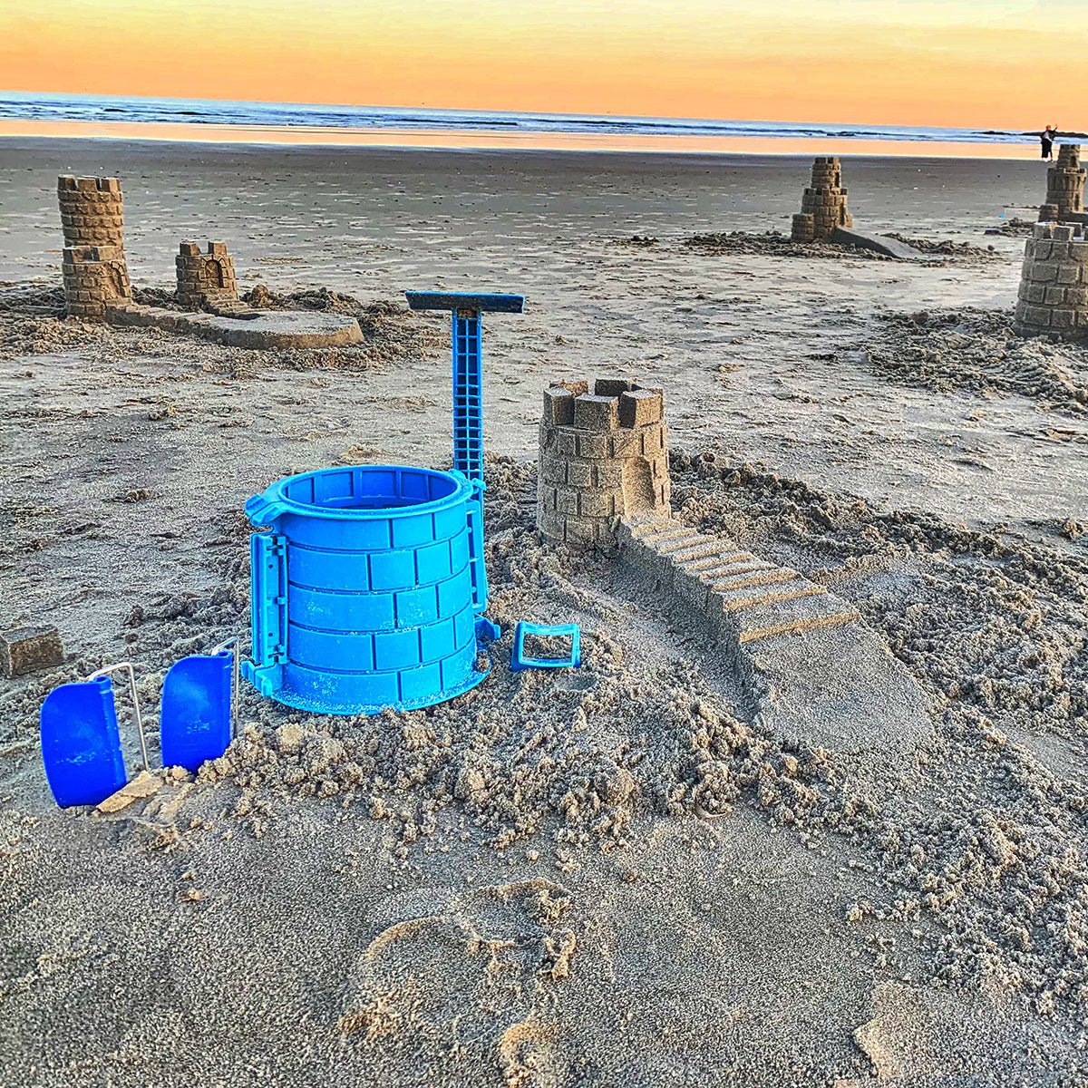 Starter Tower Kit - Sand &amp; Snow Castle Molds