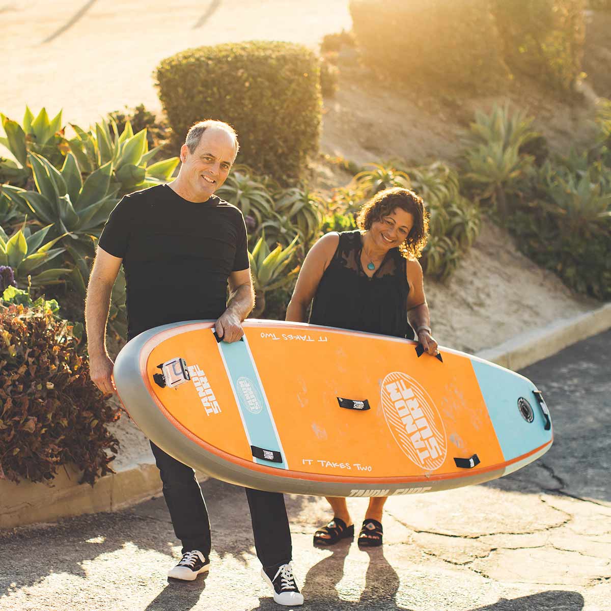 Tandem Surfboard - 9 ft x 28 x 4